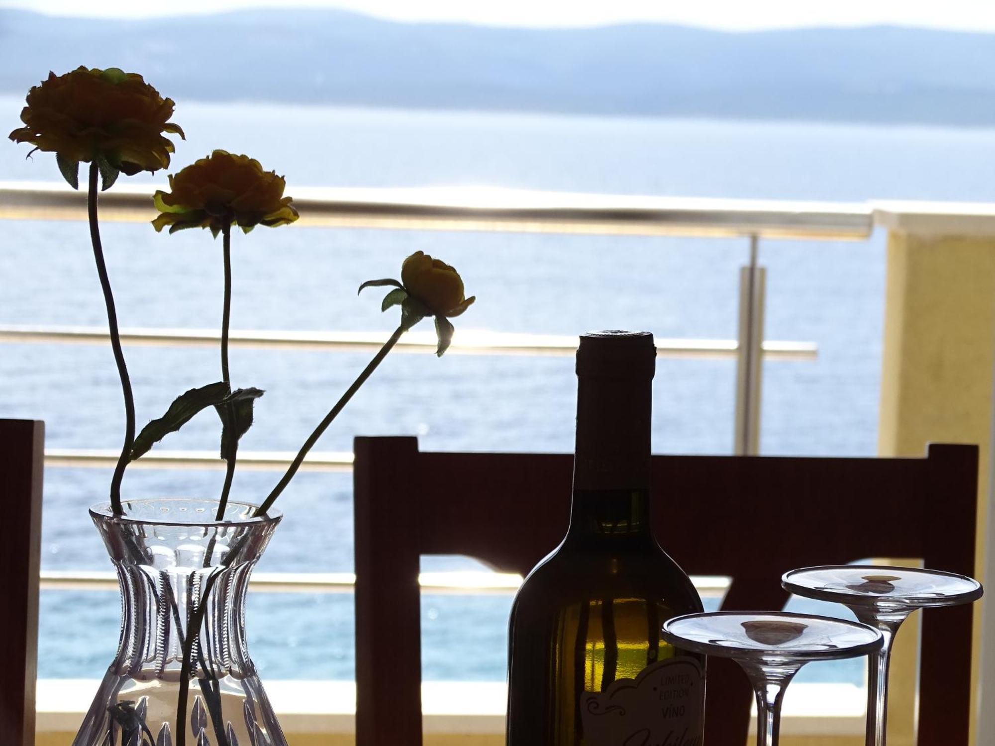 6 Pax Apertment On The With Terrace, Sea View, Garden, Parking Ensured, First Floor Apartman *